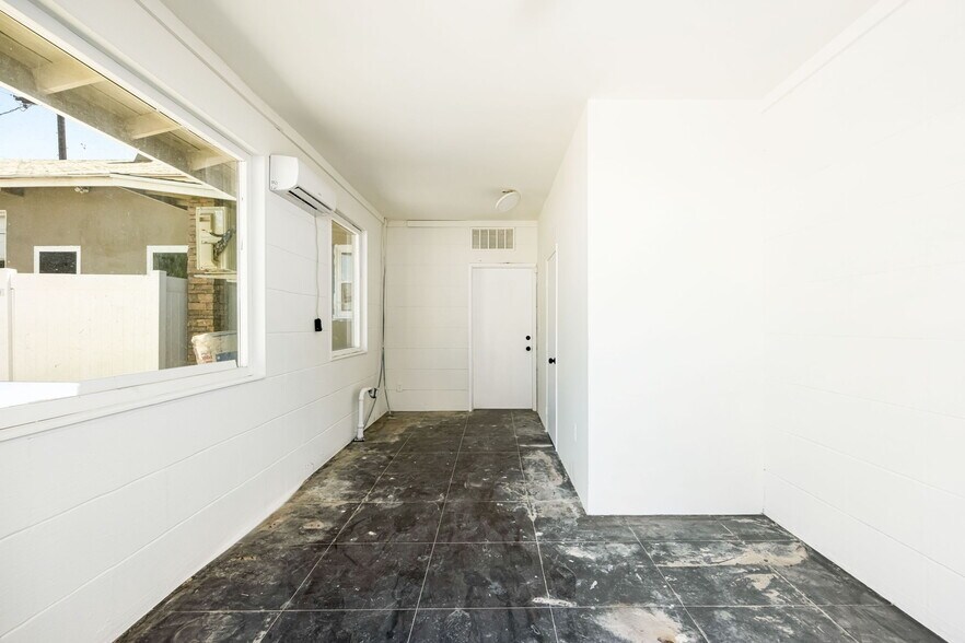 More Photos Of 791 Vernon Dr, Upland Warehouse For Sale