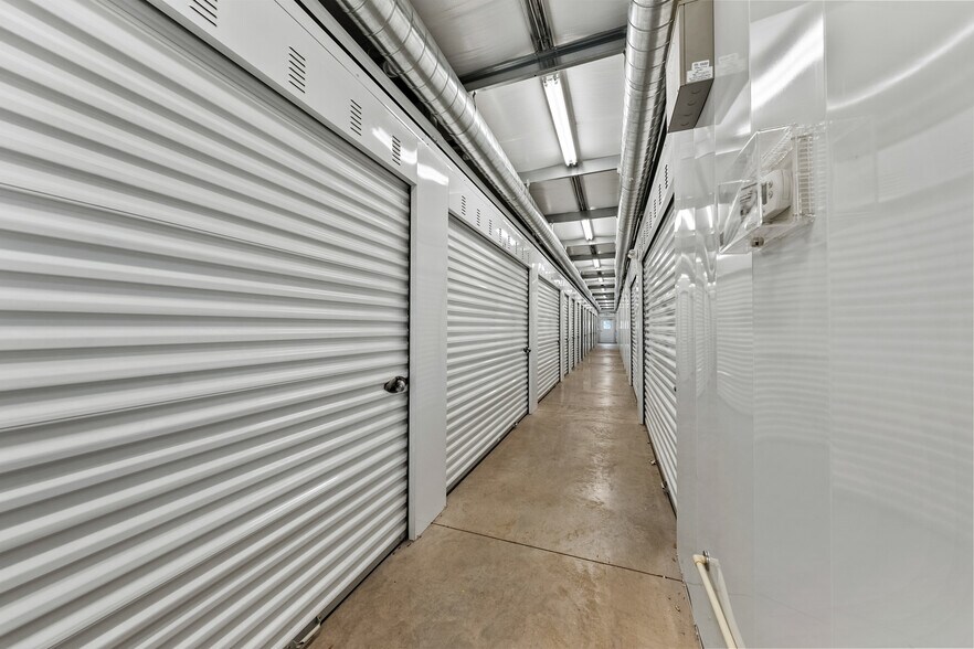 More Photos Of 4851 Highway 97 N, Klamath Falls Self Storage For Sale
