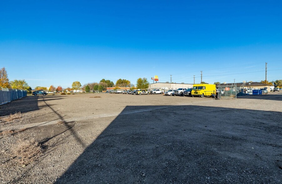 More Photos Of 685 Airbase Rd, Mountain Home Self Storage For Sale