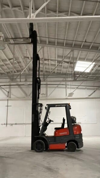 More Photos Of 1850 Campbell St, Oakland Light Distribution For Lease