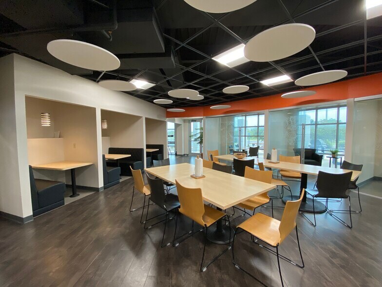 More Photos Of 3600 Digital Dr, Dubuque Office For Sale