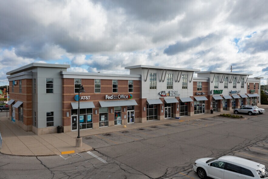 More Photos Of 12455 W Capitol Dr, Brookfield Freestanding For Lease