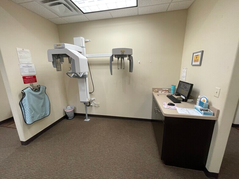 More Photos Of 3101 S Center St, Arlington Medical For Lease