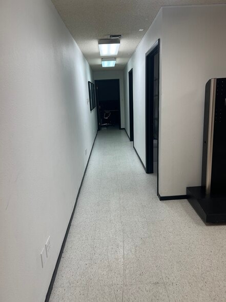 More Photos Of 778 Baseline Rd, Lafayette Warehouse For Lease