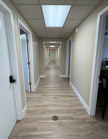 More Photos Of 3040 Berkmar Dr, Charlottesville Medical For Lease