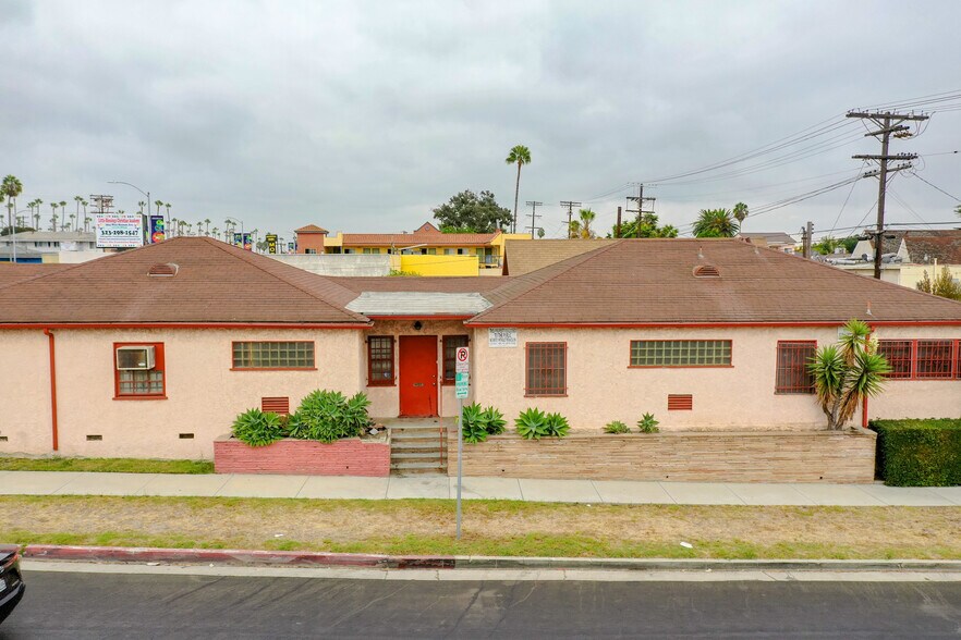 More Photos Of 3956 W Slauson Ave, Los Angeles Medical For Sale