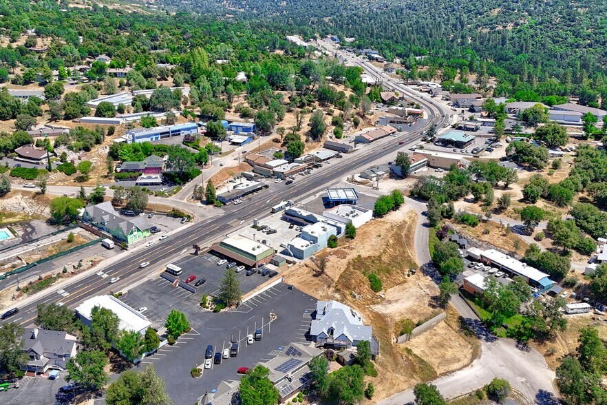 More Photos Of 49271 Golden Oak Loop, Oakhurst Hotel For Sale