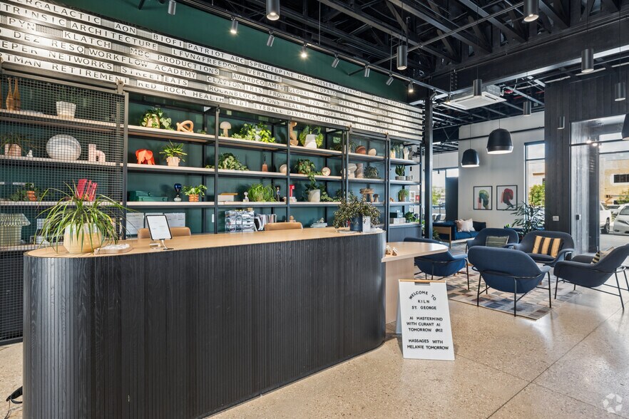 More Photos Of 1575 River Rd, St George Coworking Space