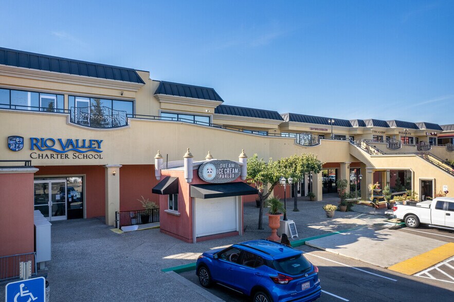 More Photos Of 1110 W Kettleman Ln, Lodi Unknown For Lease