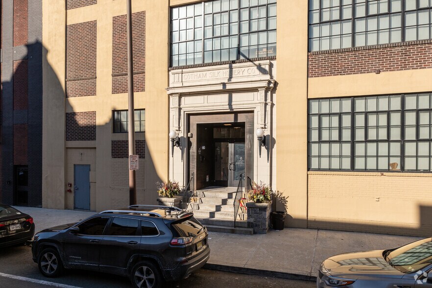 More Photos Of 2000 N 2nd St, Philadelphia Apartments For Lease