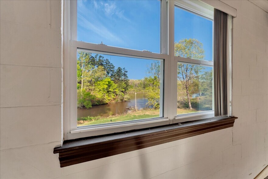 More Photos Of 1055 L P Bailey Memorial Hwy, Halifax General Retail For Sale