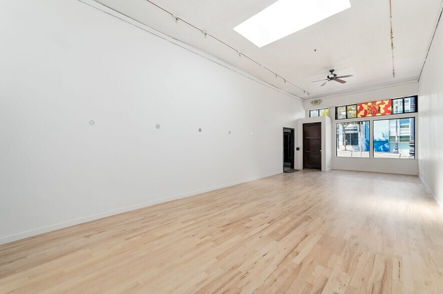 More Photos Of 1815-1819 Market St, San Francisco Storefront For Lease