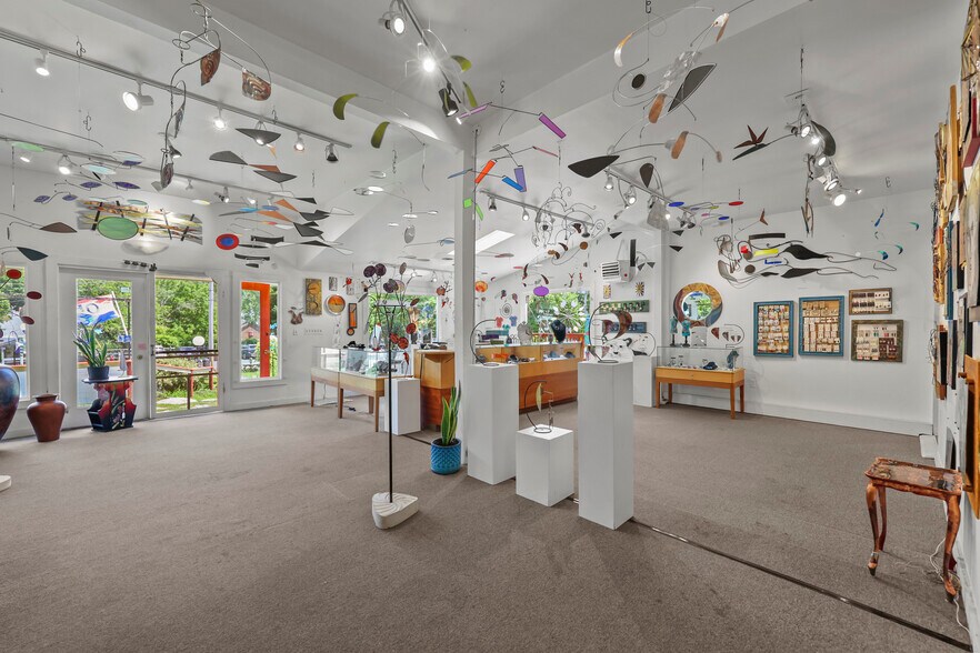 More Photos Of 8 Center St, West Stockbridge Restaurant For Sale