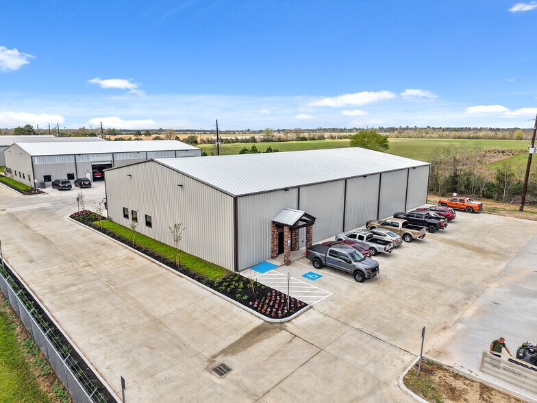 More Photos Of 19282 Kickapoo Rd, Waller Warehouse For Sale