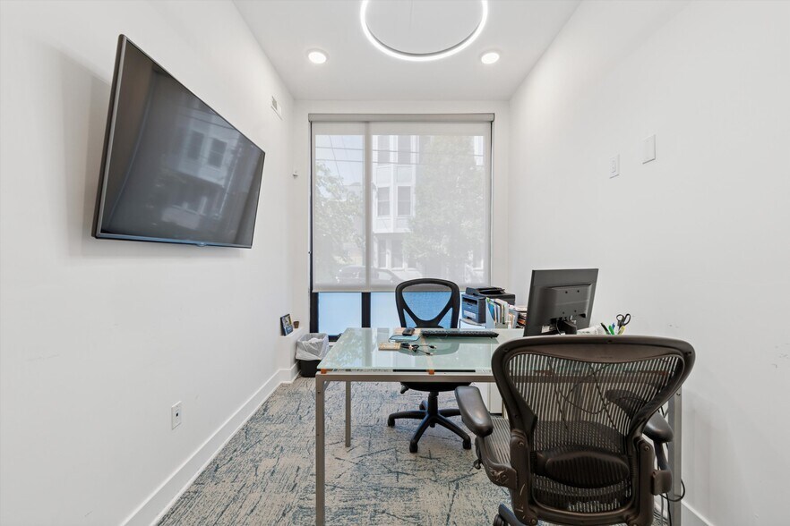 More Photos Of 1225 N 7th St, Philadelphia Office For Lease