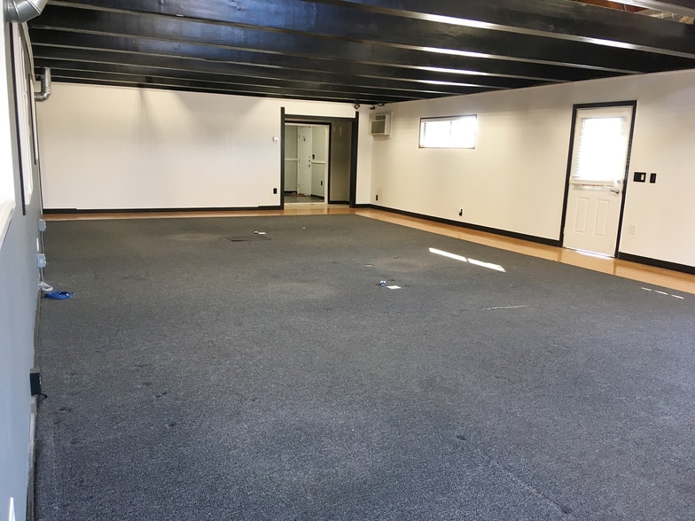 More Photos Of 7522-7524 Walnut Dr, Citrus Heights Freestanding For Sale