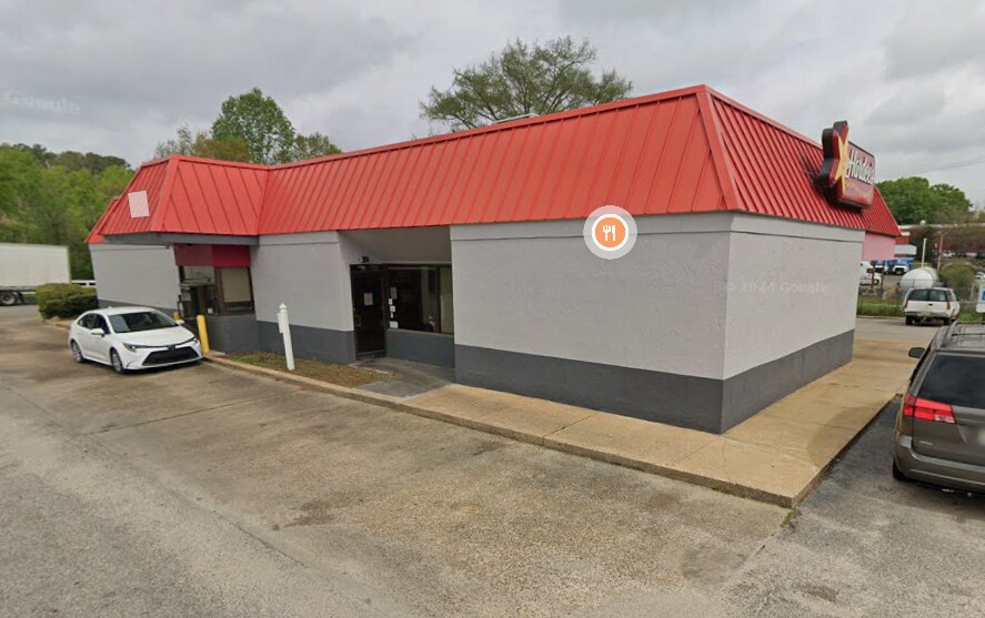 More Photos Of 742 S Forest Ave, Luverne Fast Food For Lease