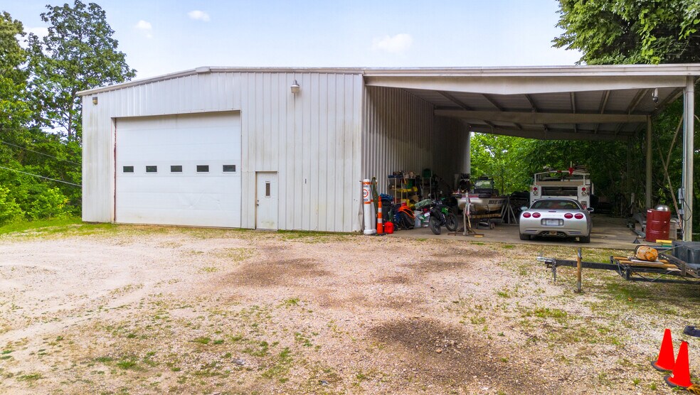 More Photos Of 17 Aschoff Rd, Eldon Marina For Sale