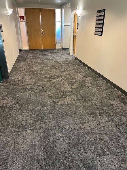 More Photos Of 65 E Wadsworth Park Dr, Draper Office For Lease