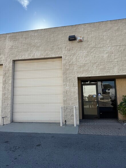 More Photos Of 12734 Branford St, Pacoima Warehouse For Sale