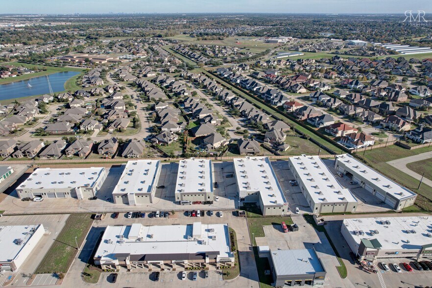More Photos Of 1435 FM 1463 Rd, Katy Showroom For Sale