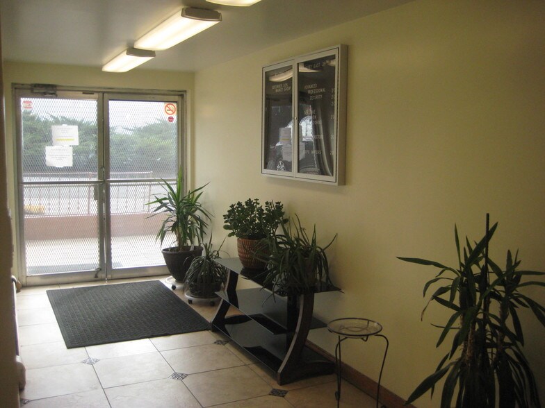 More Photos Of 6767 E 39th Ave, Denver Office For Lease