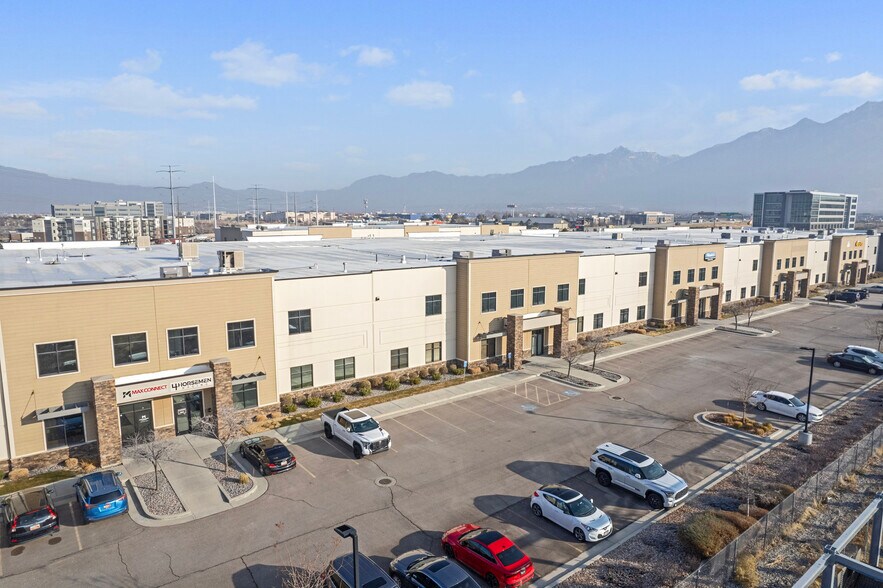 More Photos Of 13702 S 200 W, Draper Unknown For Lease