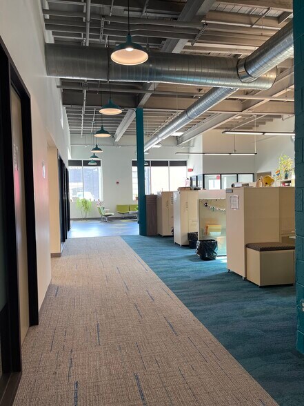 More Photos Of 7520 State Rd, Philadelphia Warehouse For Lease