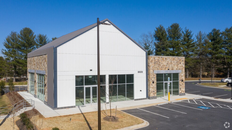 More Photos Of 12165 Clarksville Pike, Clarksville Unknown For Lease