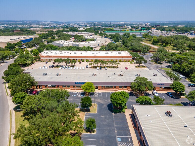 More Photos Of 12450 Network Blvd, San Antonio Unknown For Lease
