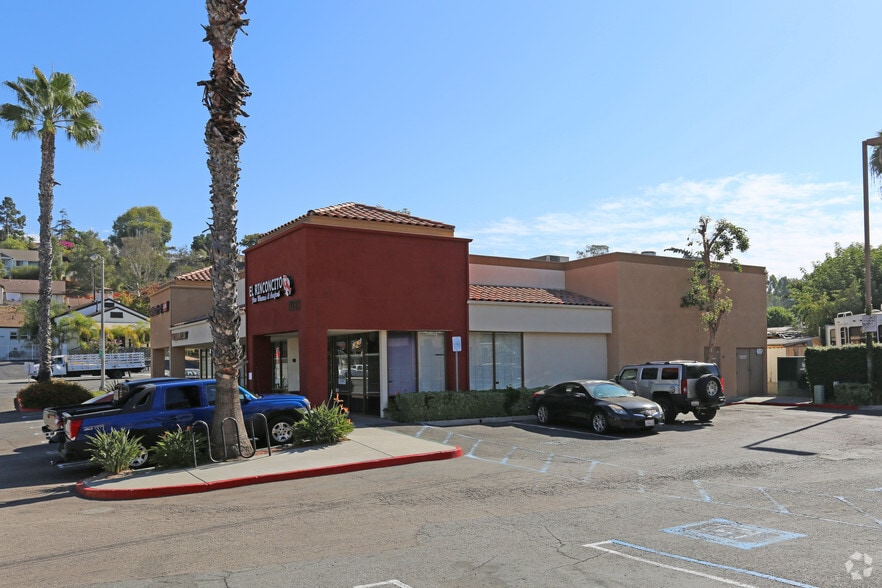 More Photos Of 1031-1033 S Santa Fe Ave, Vista Unknown For Lease