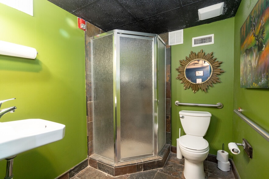 More Photos Of 1111 Central Ave, Charlotte Loft Creative Space For Sale