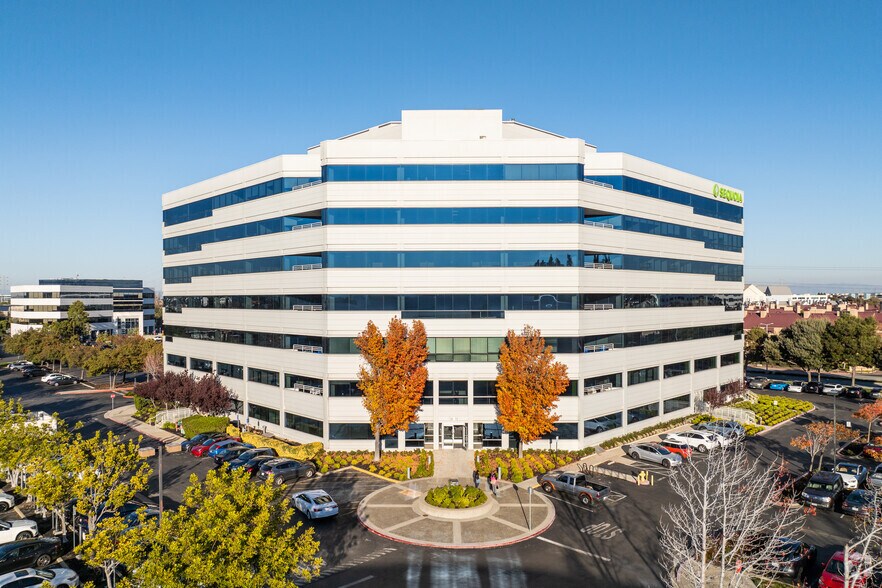 More Photos Of 1850 Gateway Dr, San Mateo Office For Lease