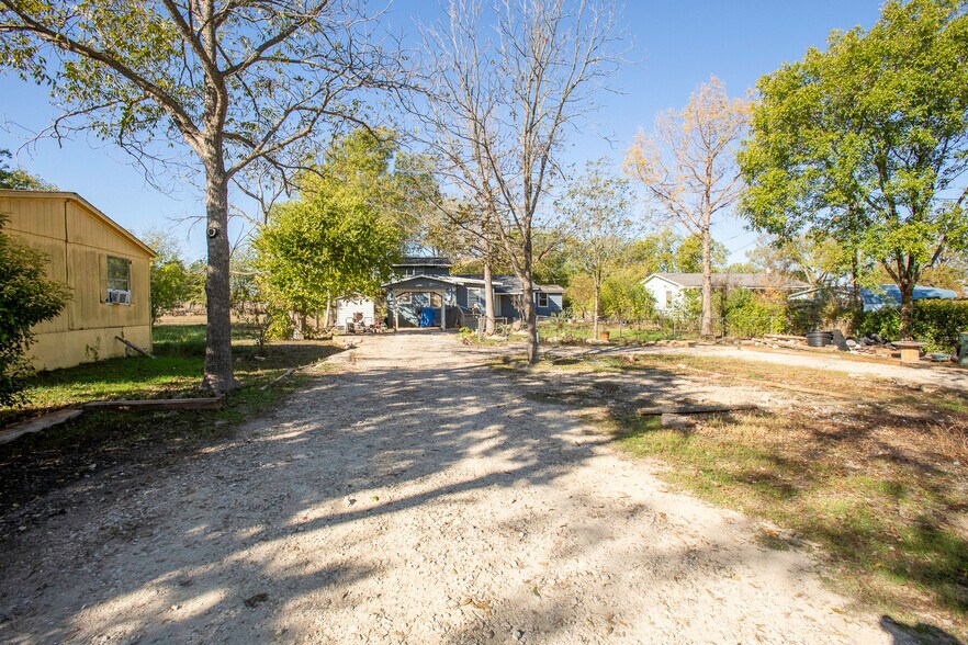 More Photos Of 162 Mendoza Ln, Buda Land For Sale