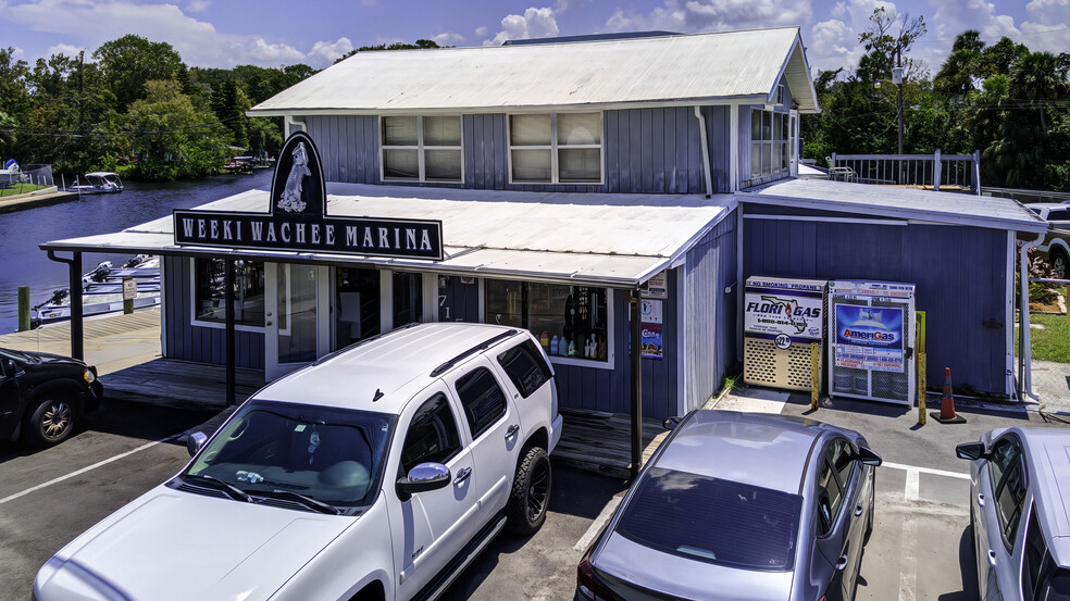 More Photos Of 7154 Shoal Line Blvd, Spring Hill Marina For Sale