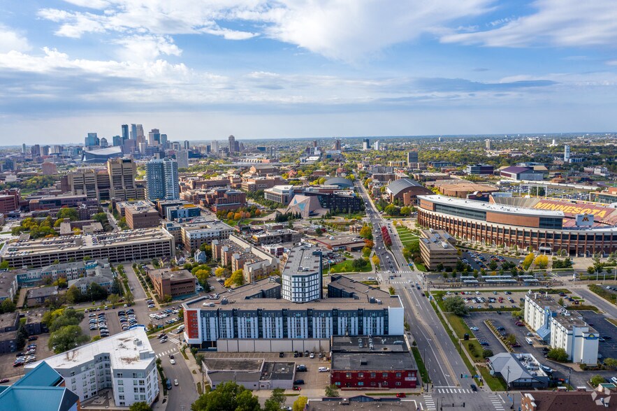 More Photos Of 1000 Washington Ave SE, Minneapolis Apartments For Lease