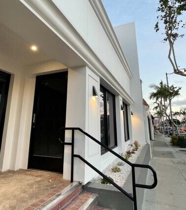More Photos Of 2600 E Coast Hwy, Corona Del Mar Storefront Retail Office For Lease
