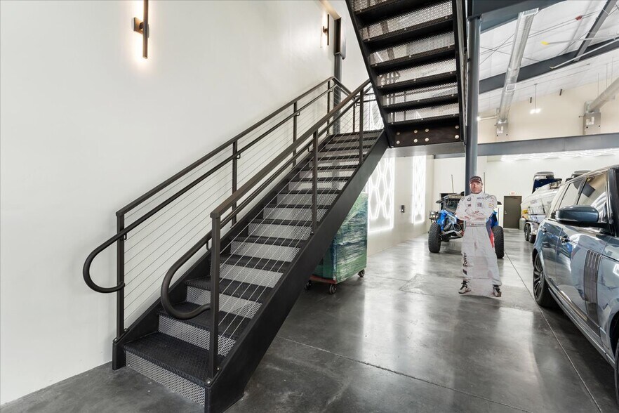 More Photos Of 3388 London Bridge rd, Lake Havasu City Industrial For Sale