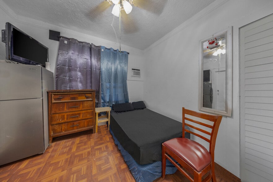 More Photos Of 1334 SW 4th St, Miami Apartments For Sale