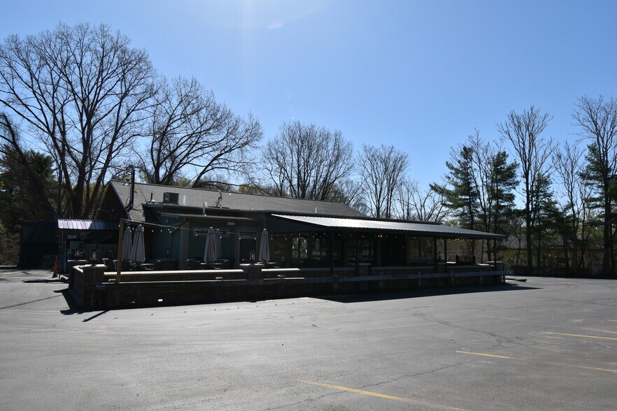 More Photos Of 1021 Rt-146, Clifton Park Restaurant For Sale