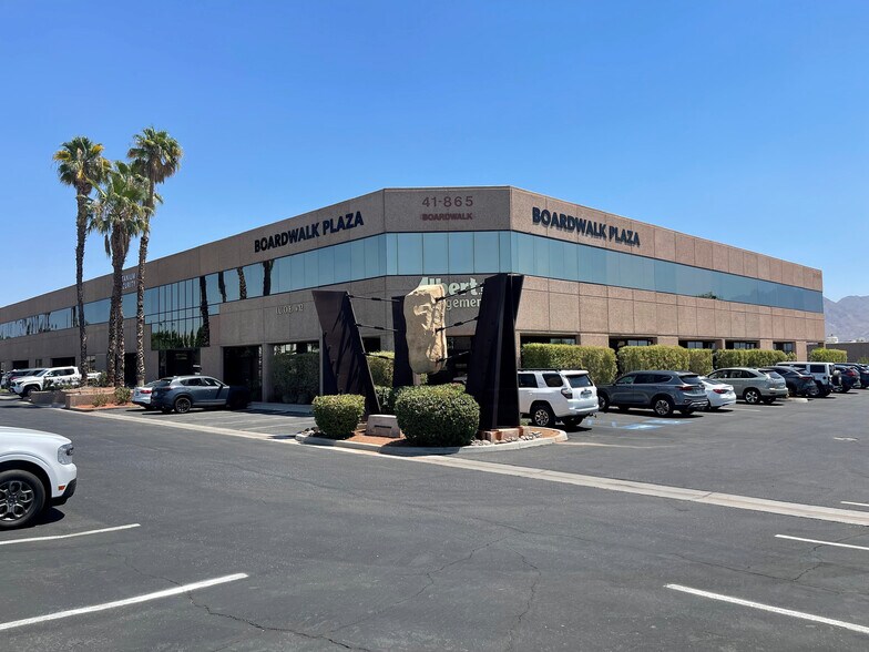 More Photos Of 41865 Boardwalk, Palm Desert Medical For Lease
