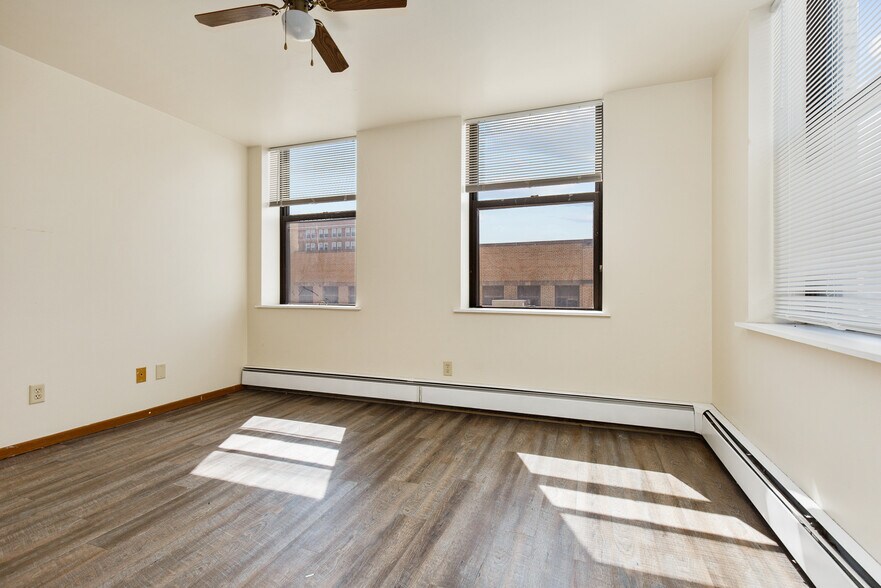 More Photos Of 20 Forest Ave, Fond Du Lac Apartments For Sale