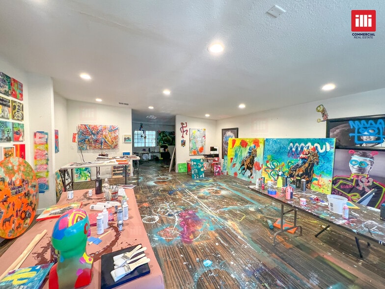 More Photos Of 13257-13259 Moorpark St, Sherman Oaks Office Residential For Sale