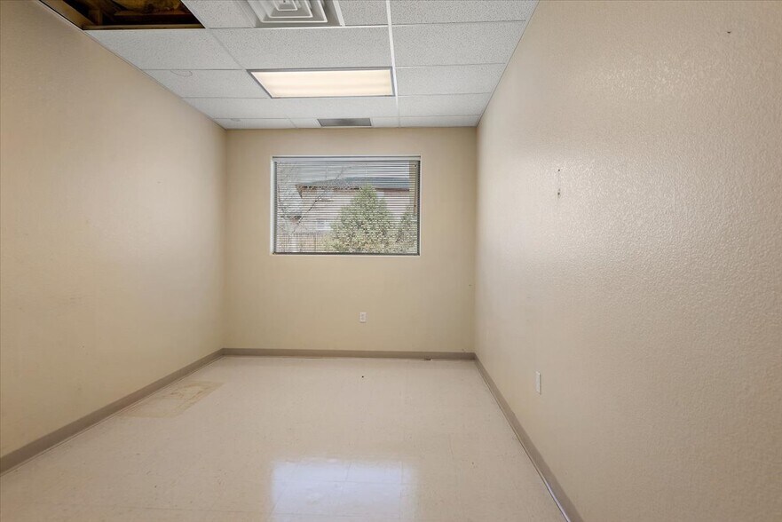 More Photos Of 105 Lehigh Ave, Pueblo Office Residential For Sale