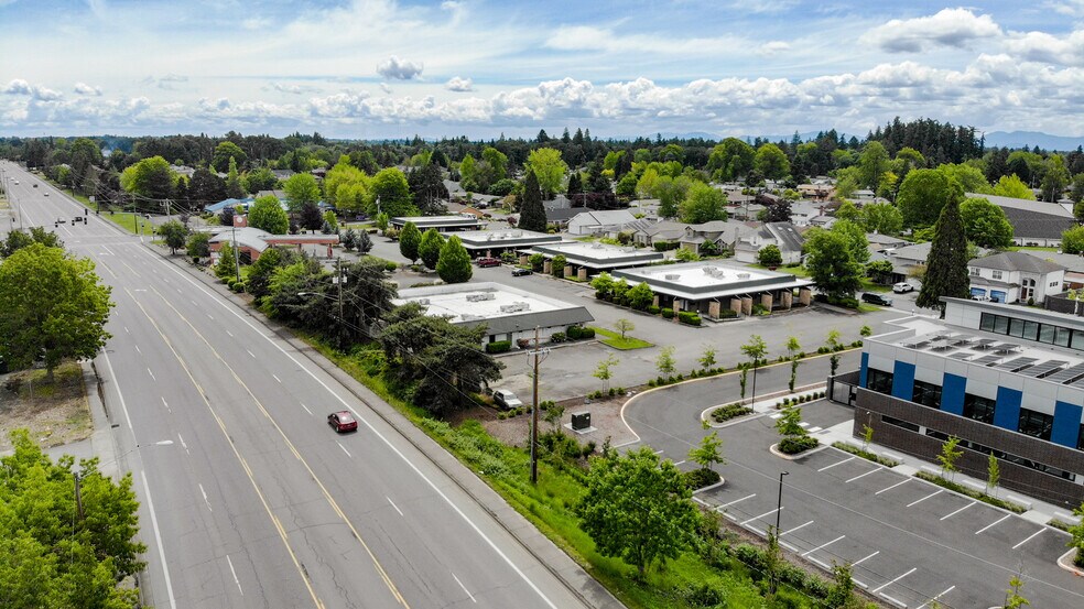 More Photos Of 2815 Willetta St SW, Albany Office For Lease