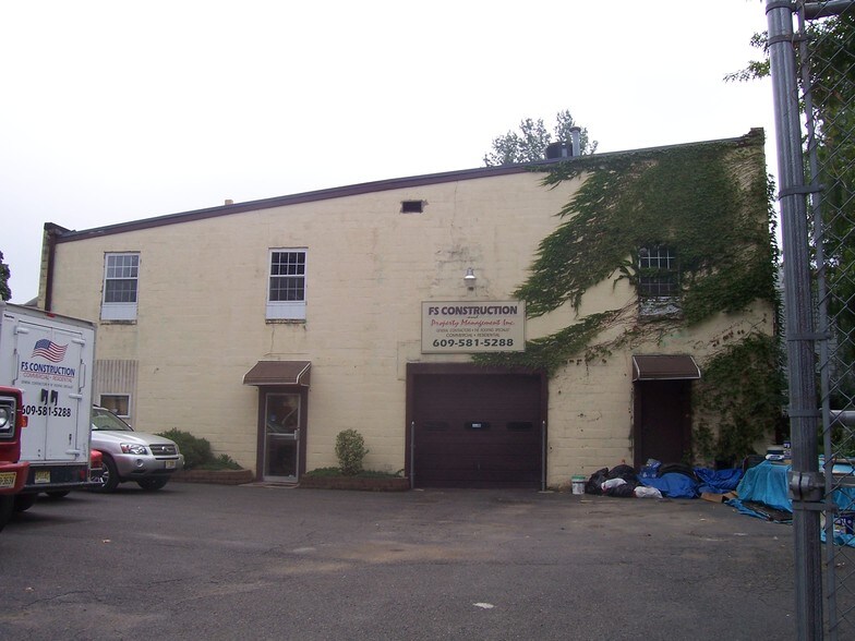 Primary Photo Of 12 Pierce Ave, Trenton Warehouse For Sale