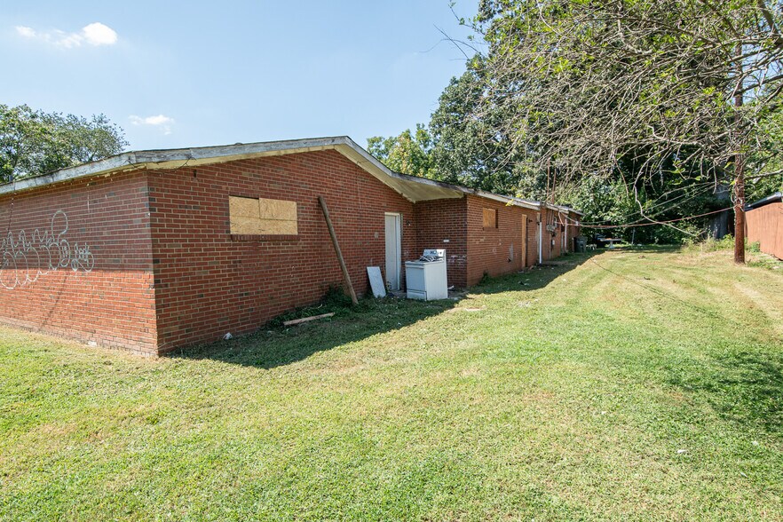 More Photos Of 3425 Martin Ave, Greensboro Apartments For Sale