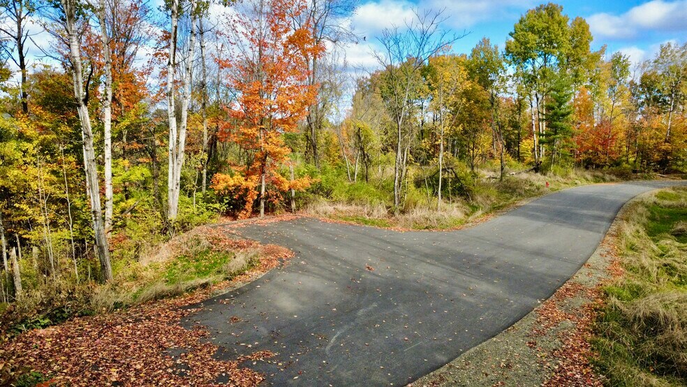 More Photos Of 0 Stonewall St, Newport Land For Sale