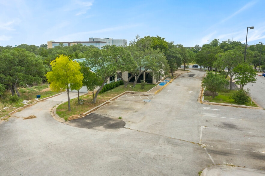 More Photos Of 11201 Pecan Park Blvd, Cedar Park Carwash For Lease