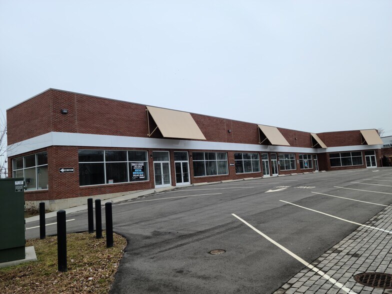 More Photos Of 937 State St, Bridgeport Storefront For Lease